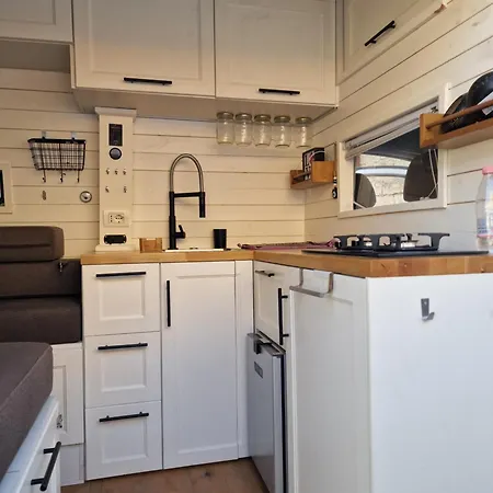 Campingplads Cozy Campervan Albania *